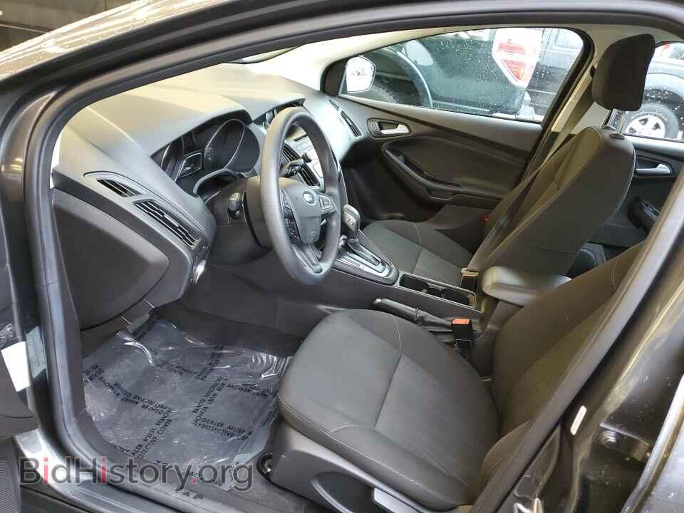 2017 Ford Focus - VIN: 1FADP3F25HL278206 - Фото 3