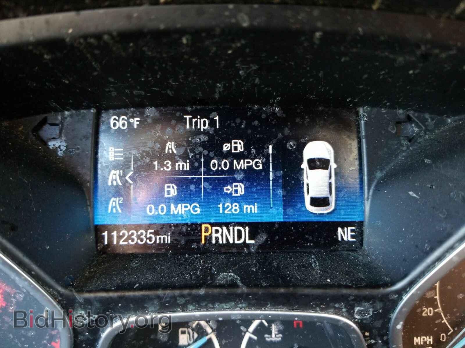 2016 Ford Focus - VIN: 1FADP3F26GL255497 - Photo 5