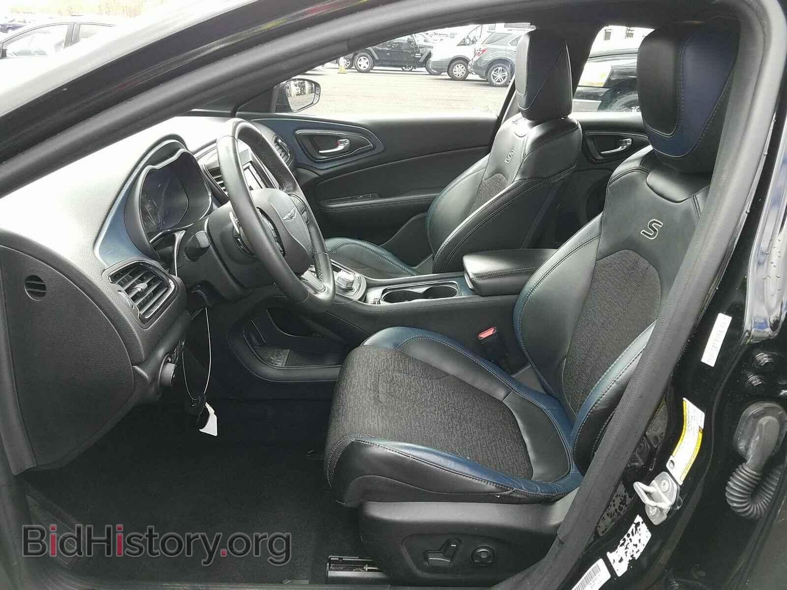 2016 Chrysler 200 - VIN: 1C3CCCBB6GN125459 - Фото 3