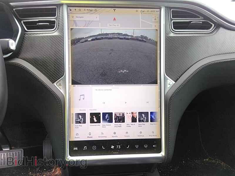 2017 Tesla Model X - VIN: 5YJXCDE23HF035295 - Photo 4