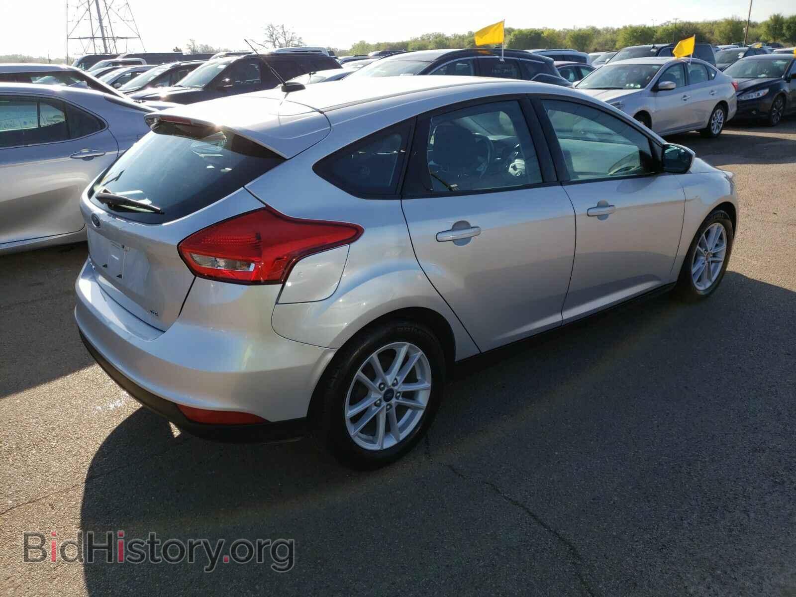 2018 Ford Focus - VIN: 1FADP3K20JL237283 - Фото 2