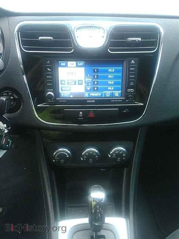 2012 Chrysler 200 - VIN: 1C3CCBBB0CN235105 - Фото 4