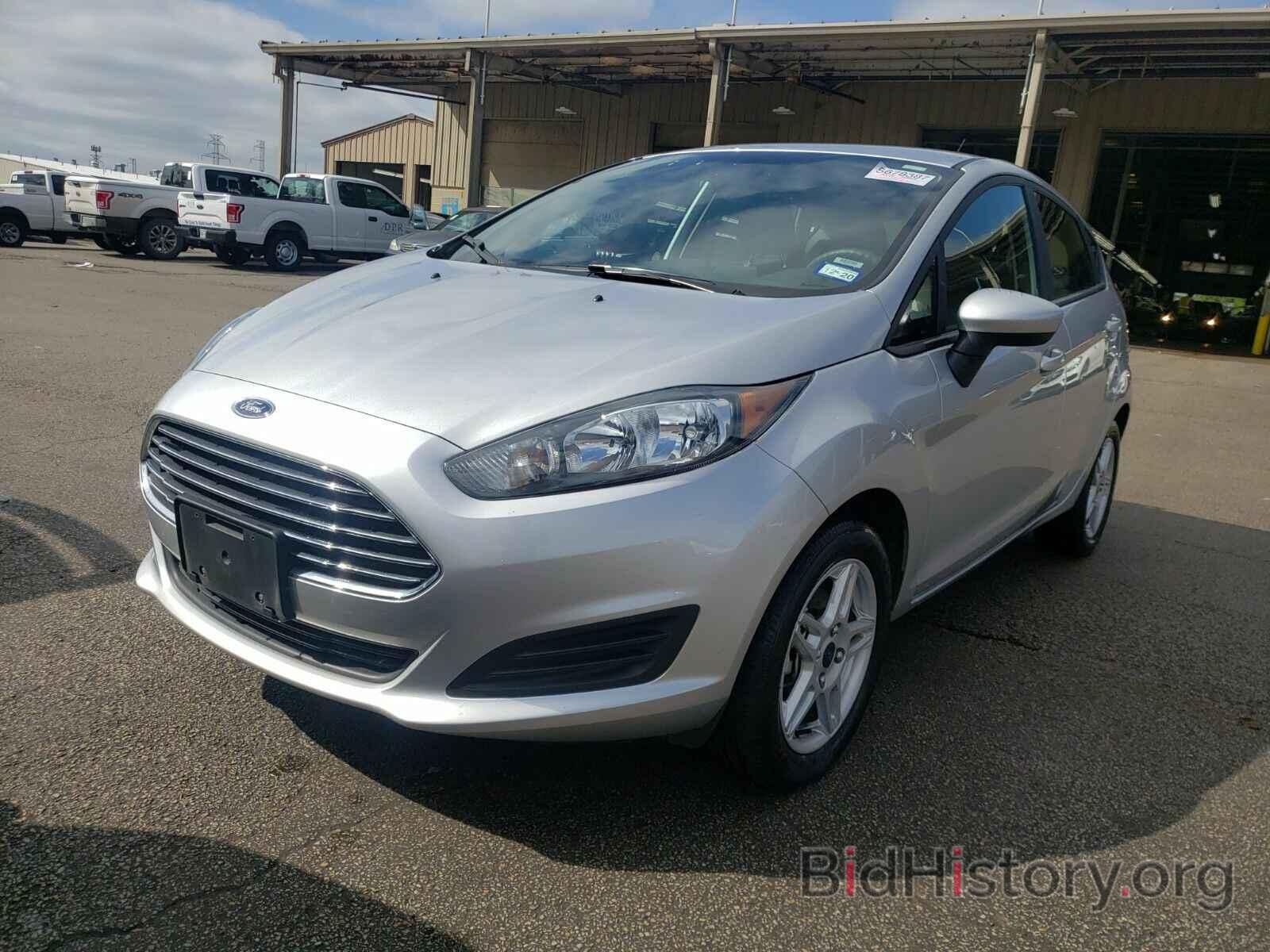 Photo 3FADP4EJ9KM118723 - Ford Fiesta 2019