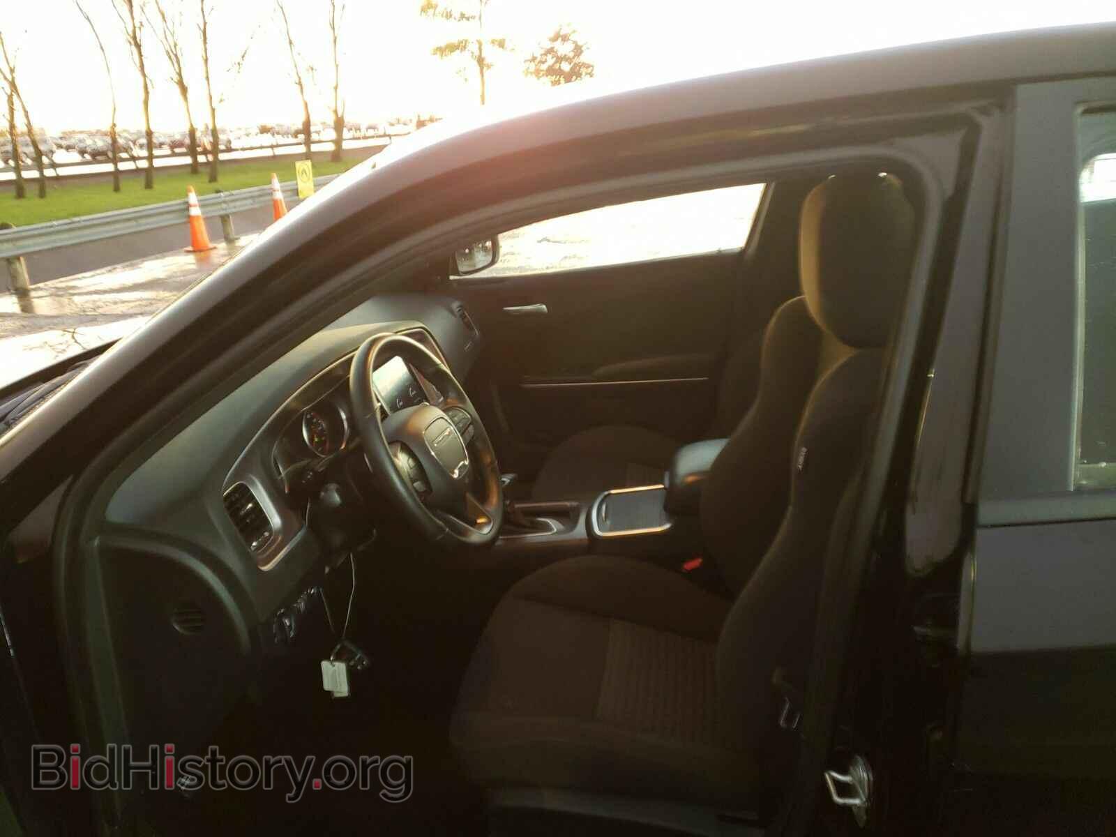2019 Dodge Charger - VIN: 2C3CDXCTXKH608322 - Photo 3
