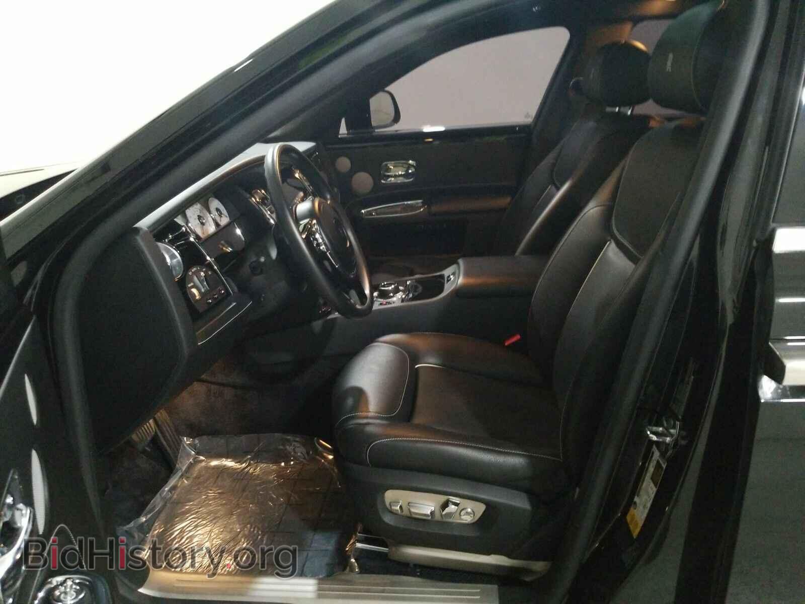 2017 Rolls-Royce Ghost - VIN: SCA664S59HUX54079 - Фото 7
