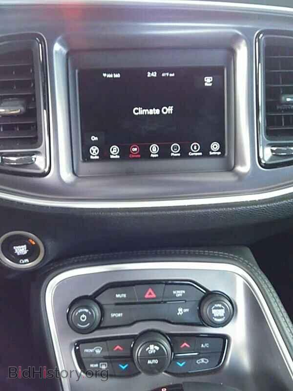 2019 Dodge Challenger - VIN: 2C3CDZAG4KH687469 - Фото 4