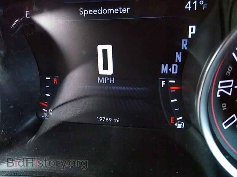 2019 Dodge Challenger - VIN: 2C3CDZAG4KH687469 - Фото 5