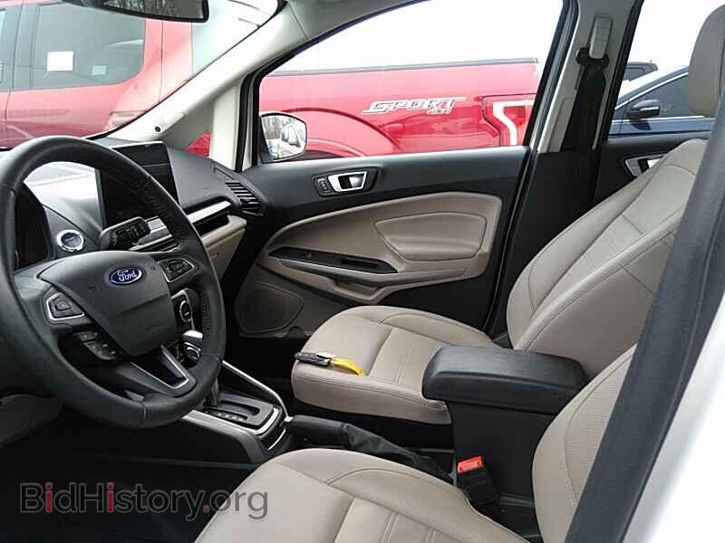 2019 Ford EcoSport - VIN: MAJ6S3KL3KC306811 - Фото 3
