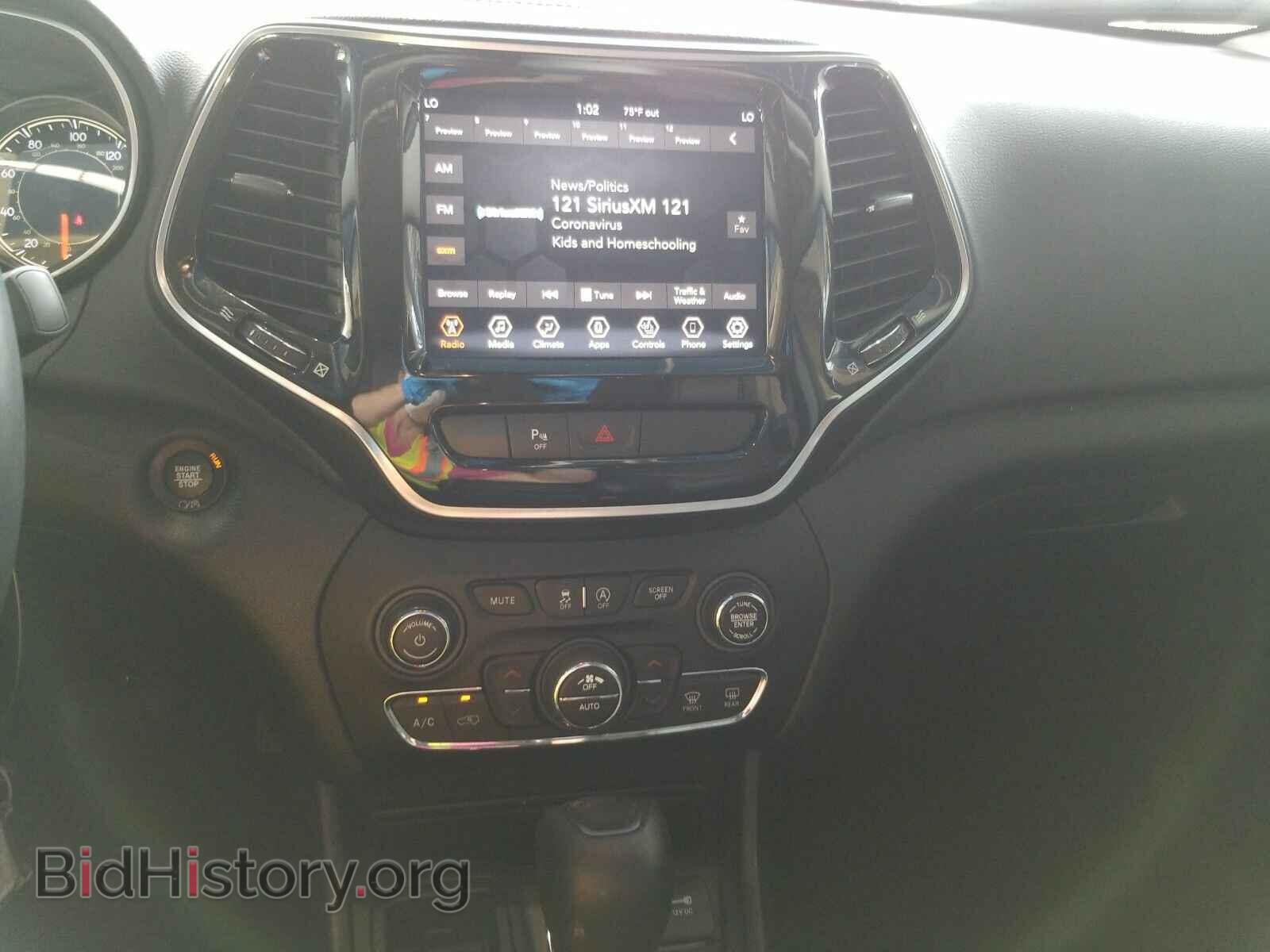 2019 Jeep Cherokee - VIN: 1C4PJLDB5KD183853 - Фото 4