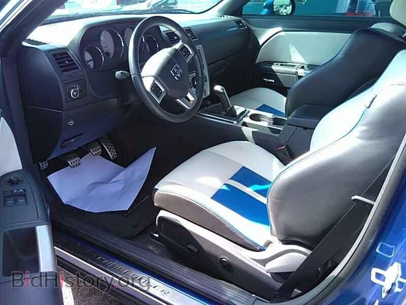 2011 Dodge Challenger - VIN: 2B3CJ7DJ2BH501543 - Фото 3
