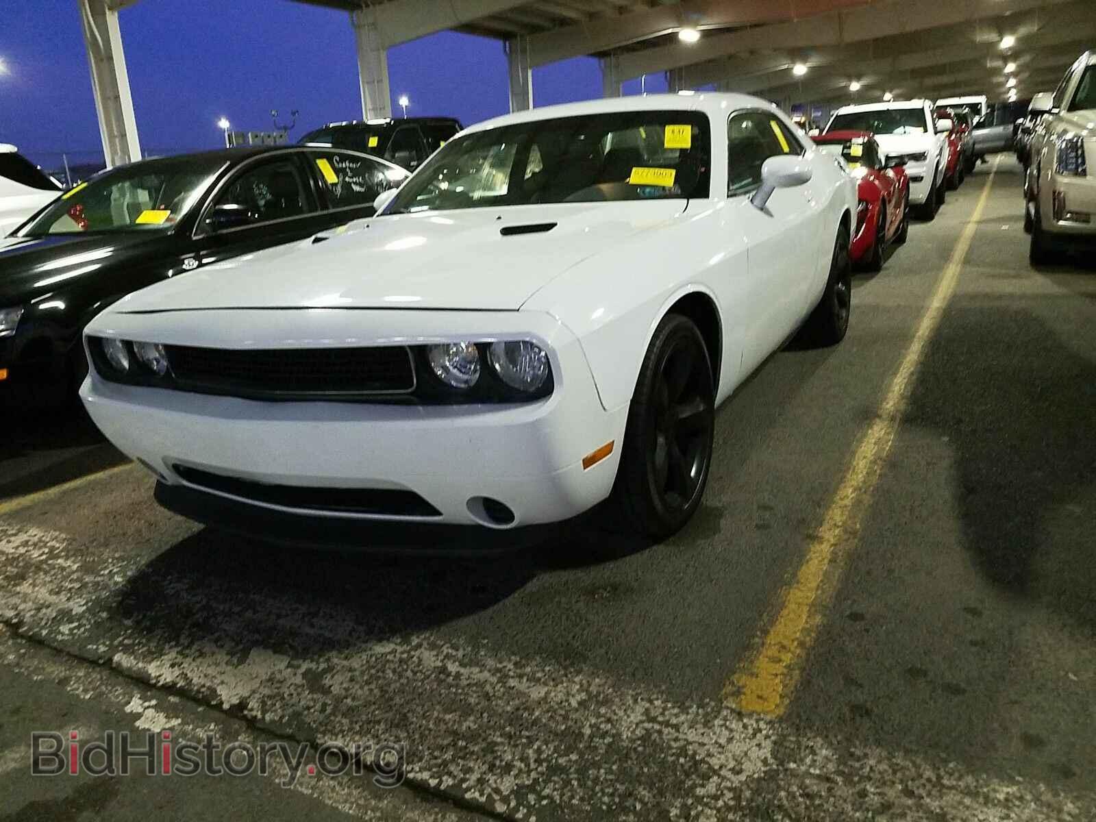 Photo 2C3CDYAG9EH299314 - Dodge Challenger 2014