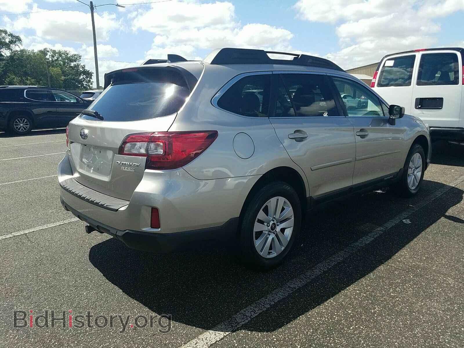 2017 Subaru Outback - VIN: 4S4BSADC8H3313218 - Фото 2