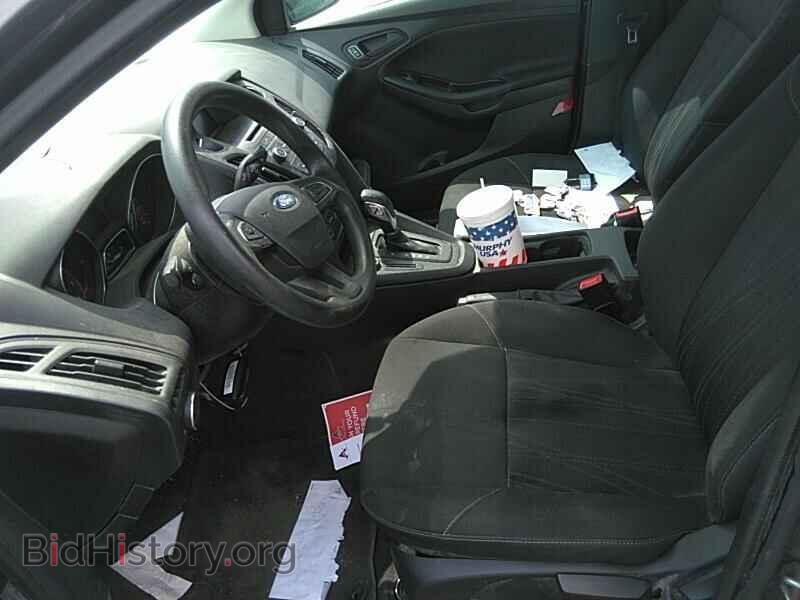 2016 Ford Focus - VIN: 1FADP3E2XGL288830 - Photo 3