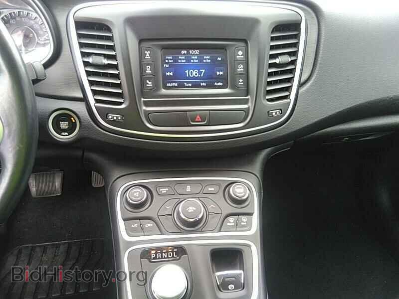 2016 Chrysler 200 - VIN: 1C3CCCFB7GN186250 - Фото 4