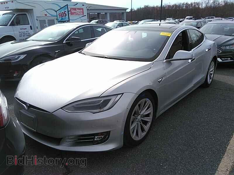 Фотография 5YJSA1E22HF181895 - Tesla Model S 2017
