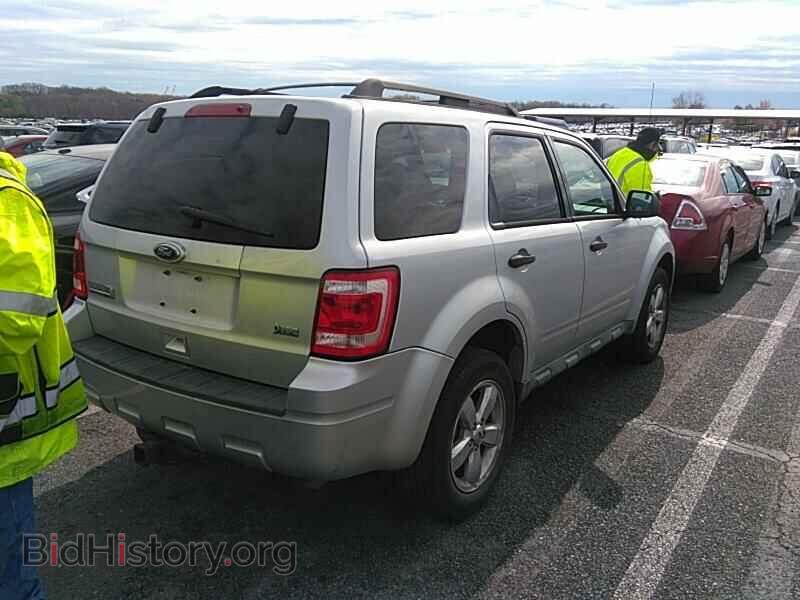 2011 Ford Escape - VIN: 1FMCU9DG8BKA47874 - Фото 2