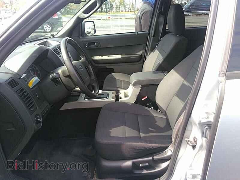 2011 Ford Escape - VIN: 1FMCU9DG8BKA47874 - Фото 3
