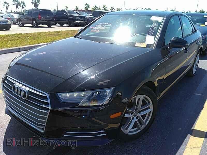 Photo WAUGMAF47HN055088 - Audi A4 2017