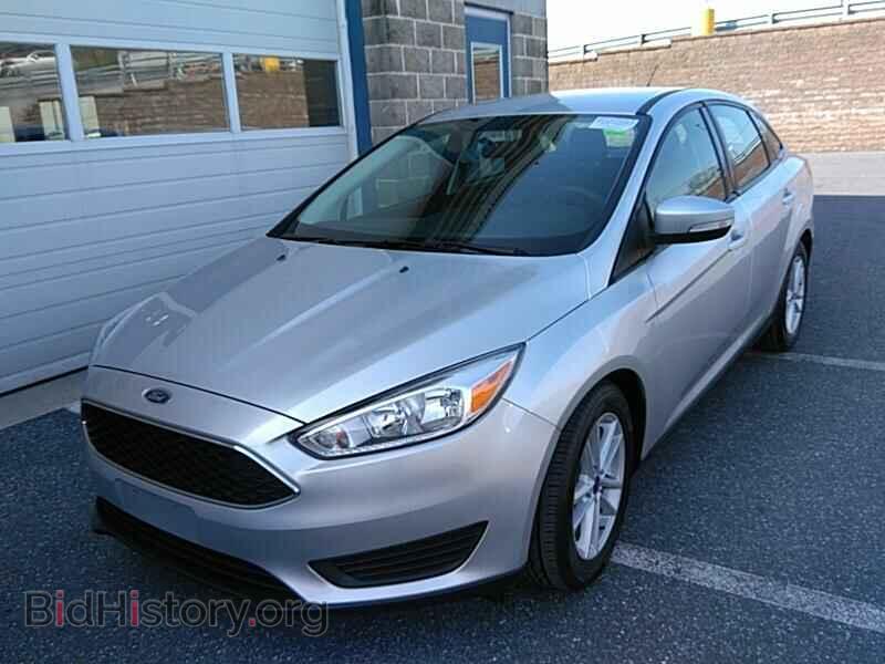 Фотография 1FADP3F22HL336076 - Ford Focus 2017