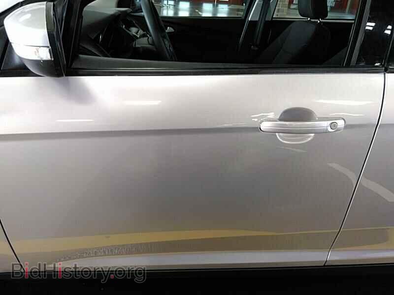 2017 Ford Focus - VIN: 1FADP3F22HL336076 - Фото 10