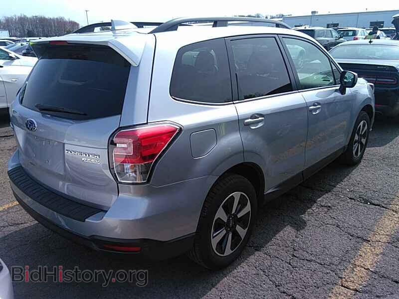 2017 Subaru Forester - VIN: JF2SJAEC2HH572216 - Фото 2