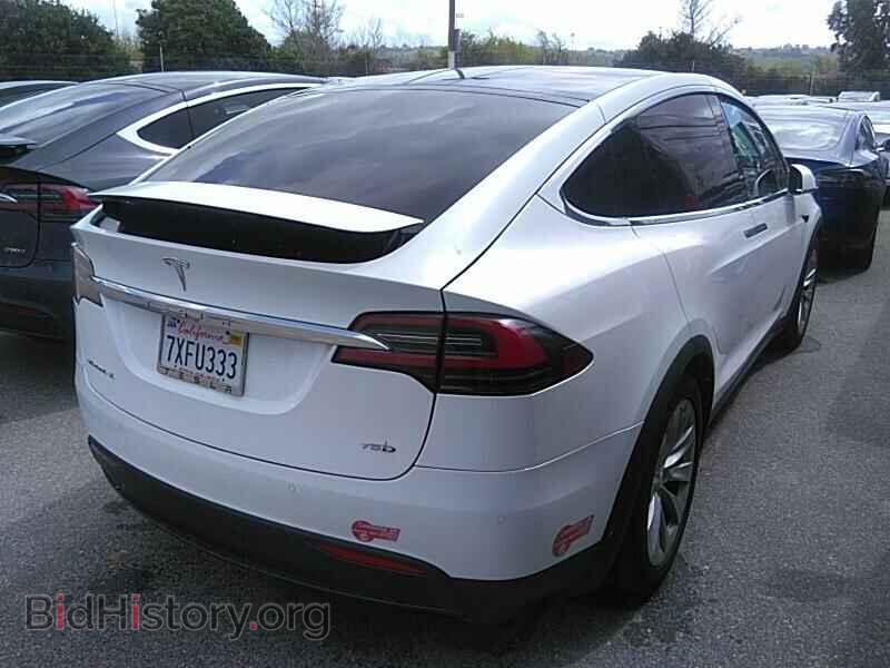 2016 Tesla Model X - VIN: 5YJXCAE25GF031939 - Photo 2