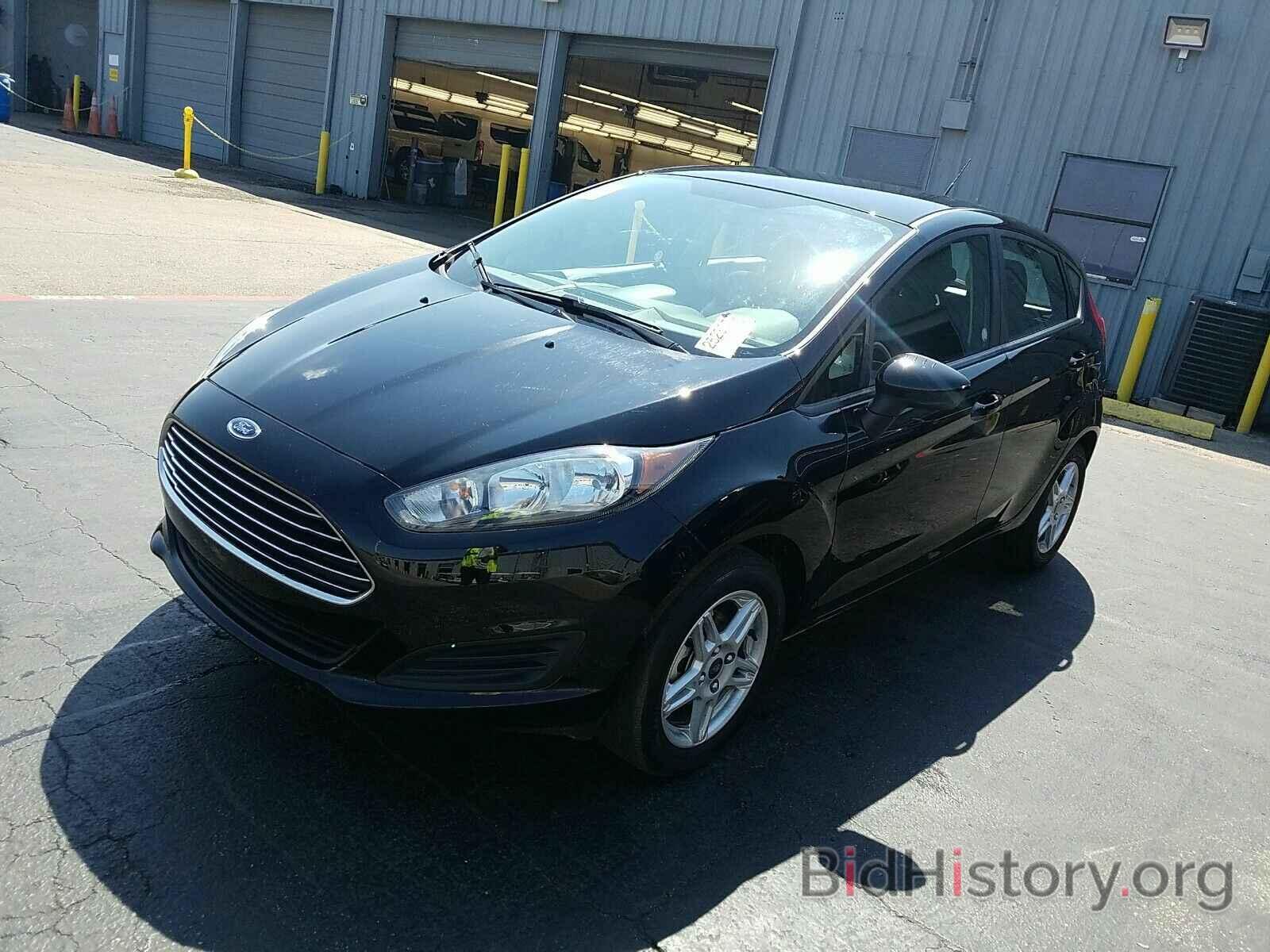 Photo 3FADP4EJ9KM157201 - Ford Fiesta 2019