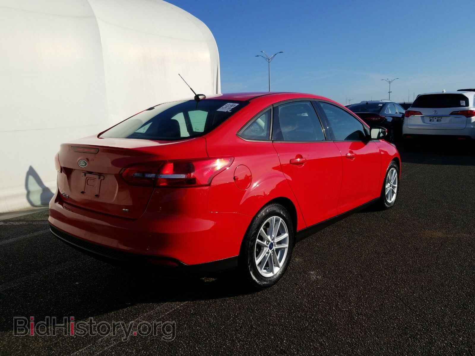 2017 Ford Focus - VIN: 1FADP3F21HL321522 - Фото 2