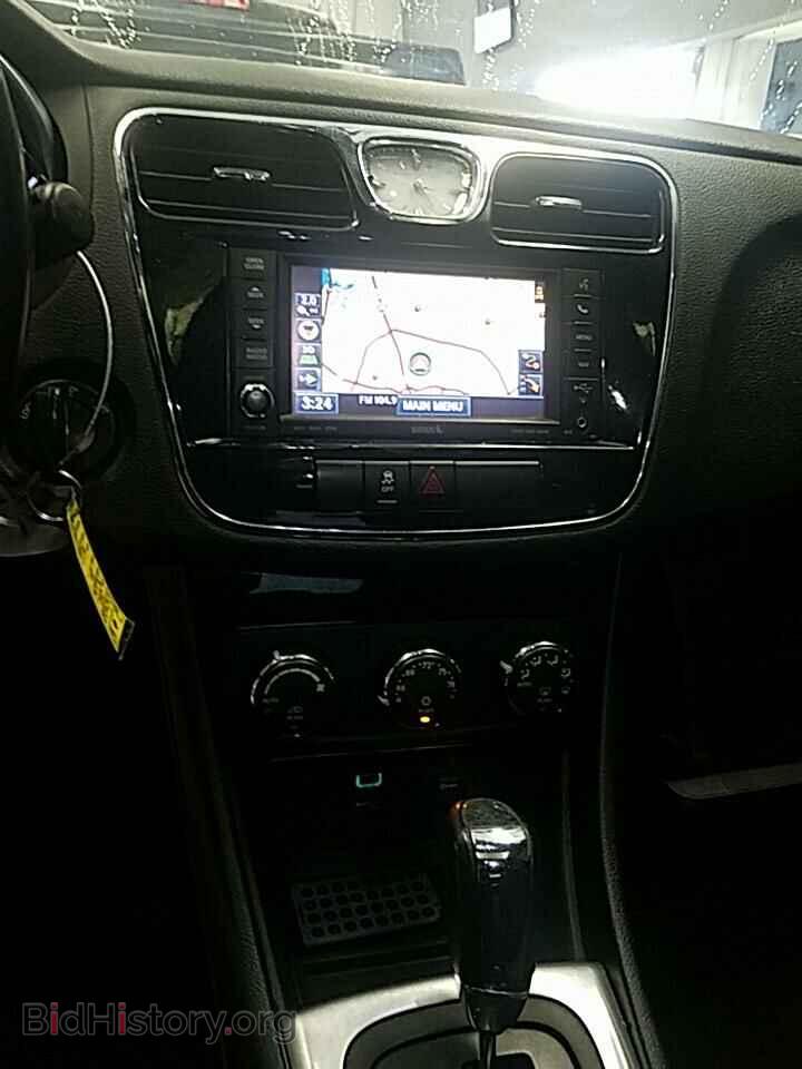 2012 Chrysler 200 - VIN: 1C3CCBBB3CN230268 - Фото 4