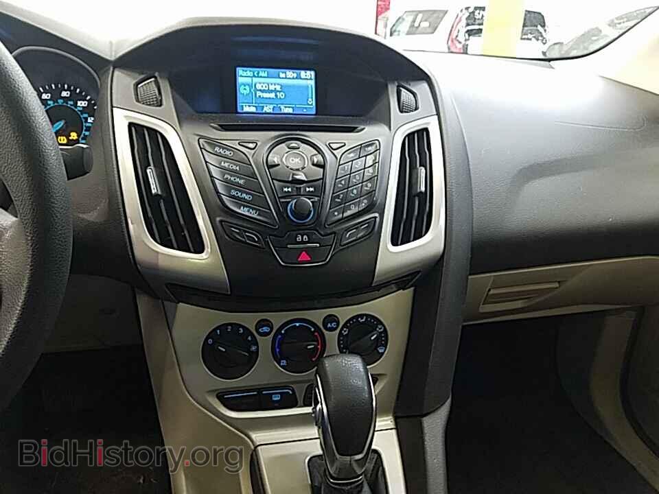 2013 Ford Focus - VIN: 1FADP3F27DL343177 - Photo 4