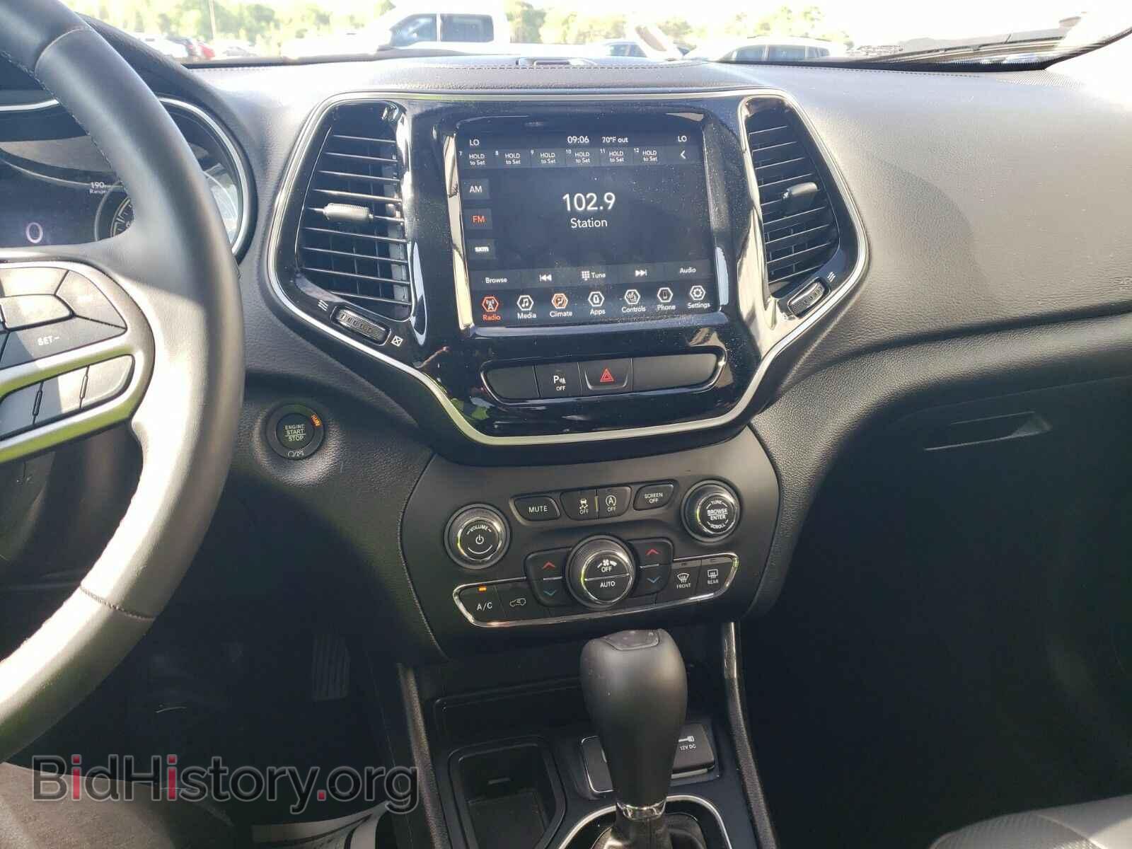 2020 Jeep Cherokee - VIN: 1C4PJLDBXLD503086 - Фото 4