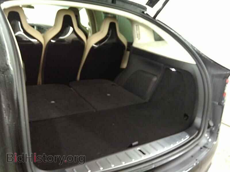 2016 Tesla Model X - VIN: 5YJXCAE29GF021348 - Photo 7