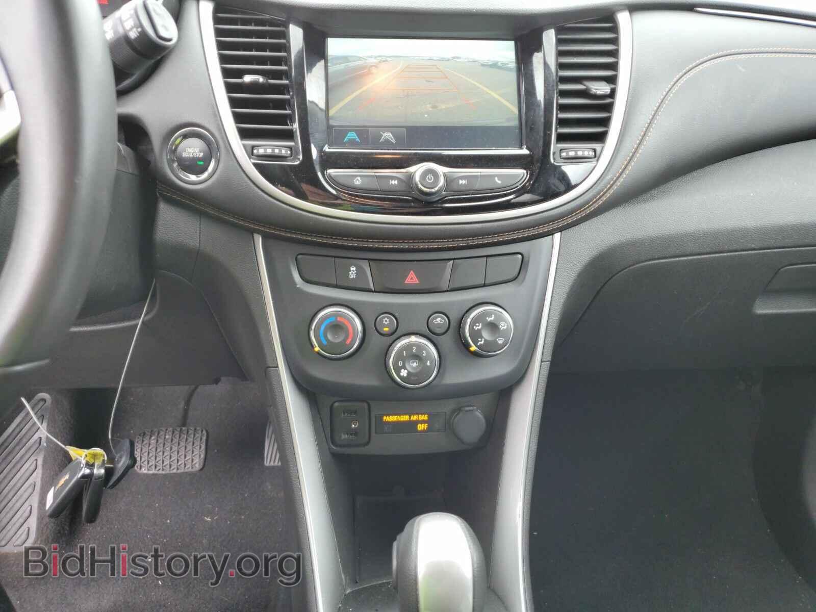 2017 Chevrolet Trax - VIN: 3GNCJLSB4HL167655 - Фото 4