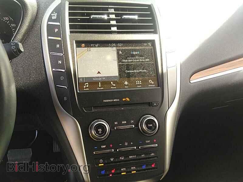 2017 Lincoln MKC - VIN: 5LMCJ3D98HUL51501 - Фото 4