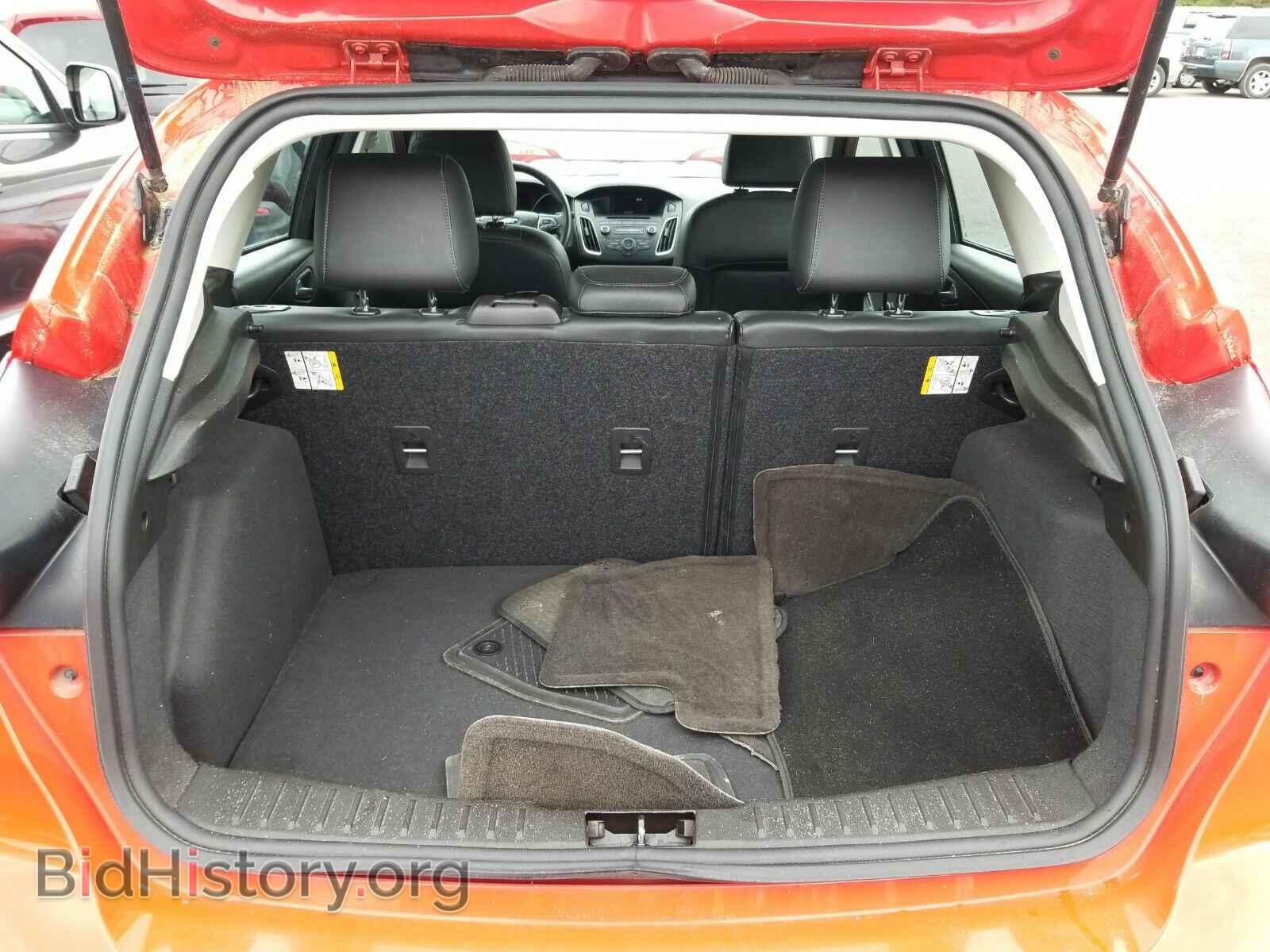 2016 Ford Focus - VIN: 1FADP3K23GL311577 - Photo 7