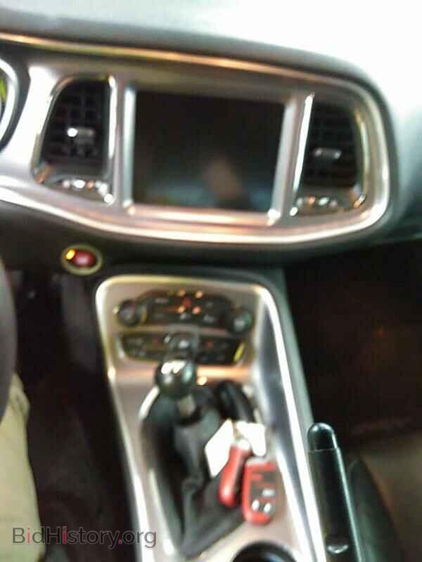 2016 Dodge Challenger - VIN: 2C3CDZC99GH335607 - Photo 4