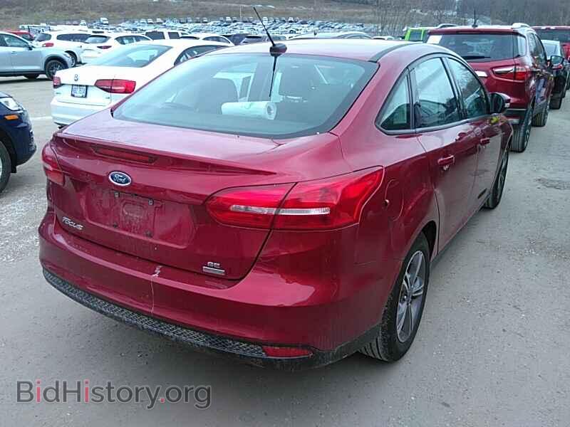 2017 Ford Focus - VIN: 1FADP3FE6HL302653 - Фото 2