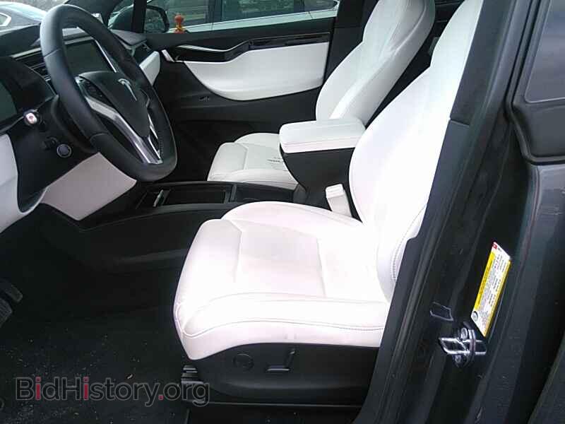 2017 Tesla Model X - VIN: 5YJXCDE24HF046127 - Photo 3