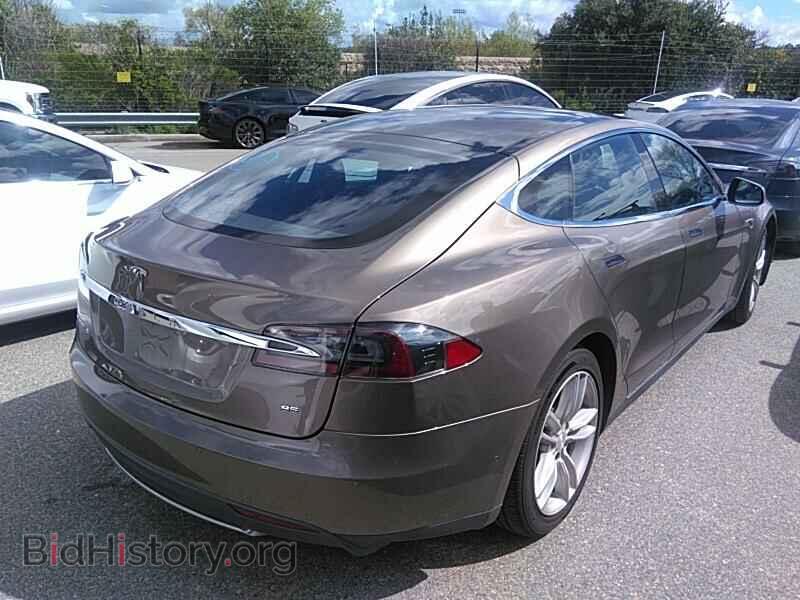 2015 Tesla Model S - VIN: 5YJSA1E13FF109561 - Фото 2