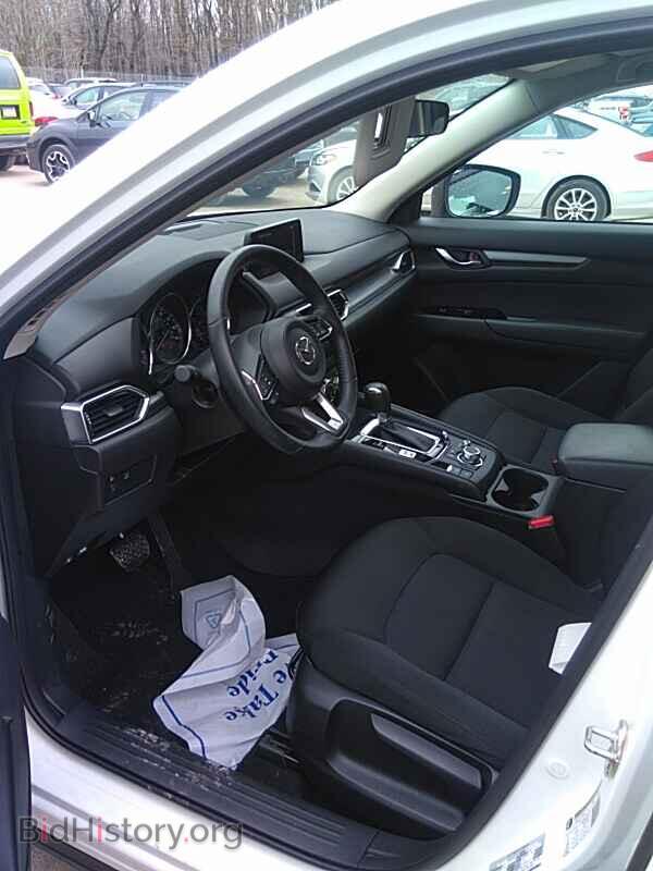 2018 Mazda CX-5 - VIN: JM3KFBBM3J0328945 - Фото 3