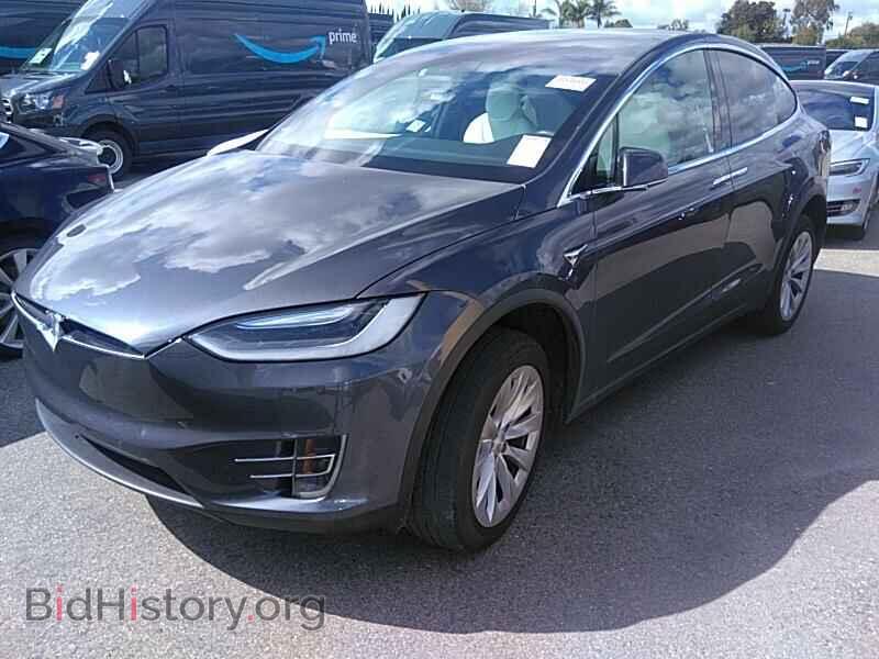 Photo 5YJXCBE23HF035236 - Tesla Model X 2017
