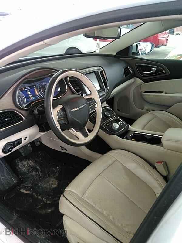 2016 Chrysler 200 - VIN: 1C3CCCEG0GN100869 - Photo 3