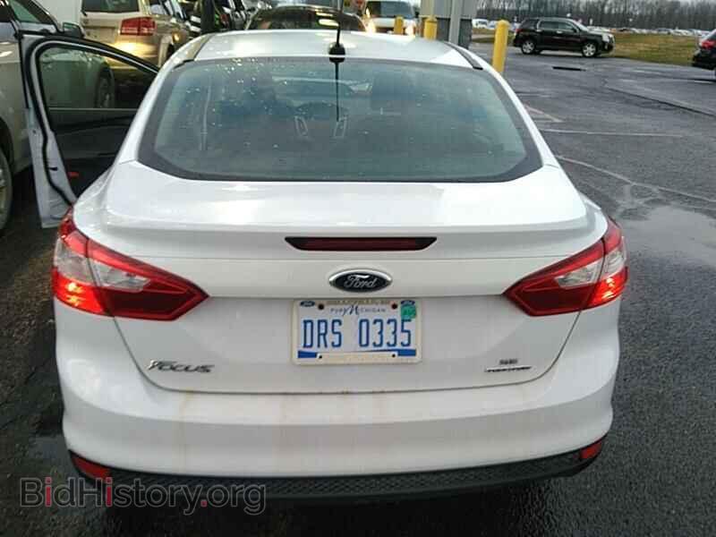 2013 Ford Focus - VIN: 1FADP3F24DL318530 - Photo 7