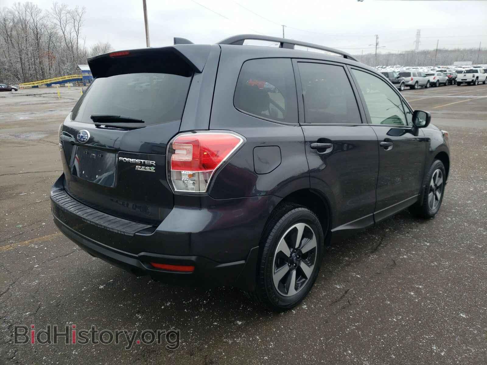 2017 Subaru Forester - VIN: JF2SJAGC8HH547480 - Фото 2