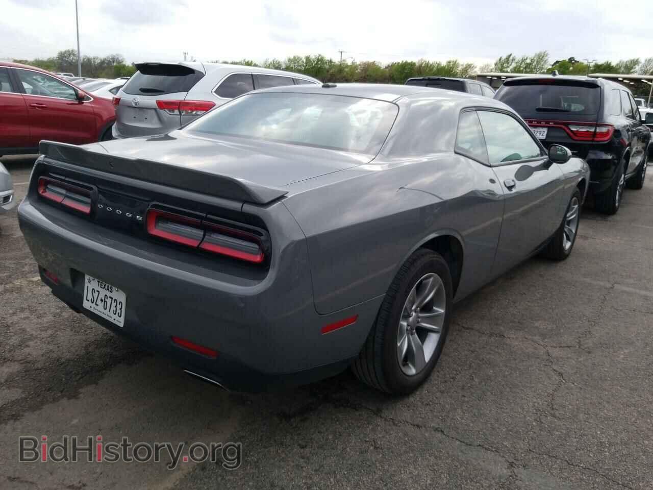 2019 Dodge Challenger - VIN: 2C3CDZAGXKH606488 - Фото 2
