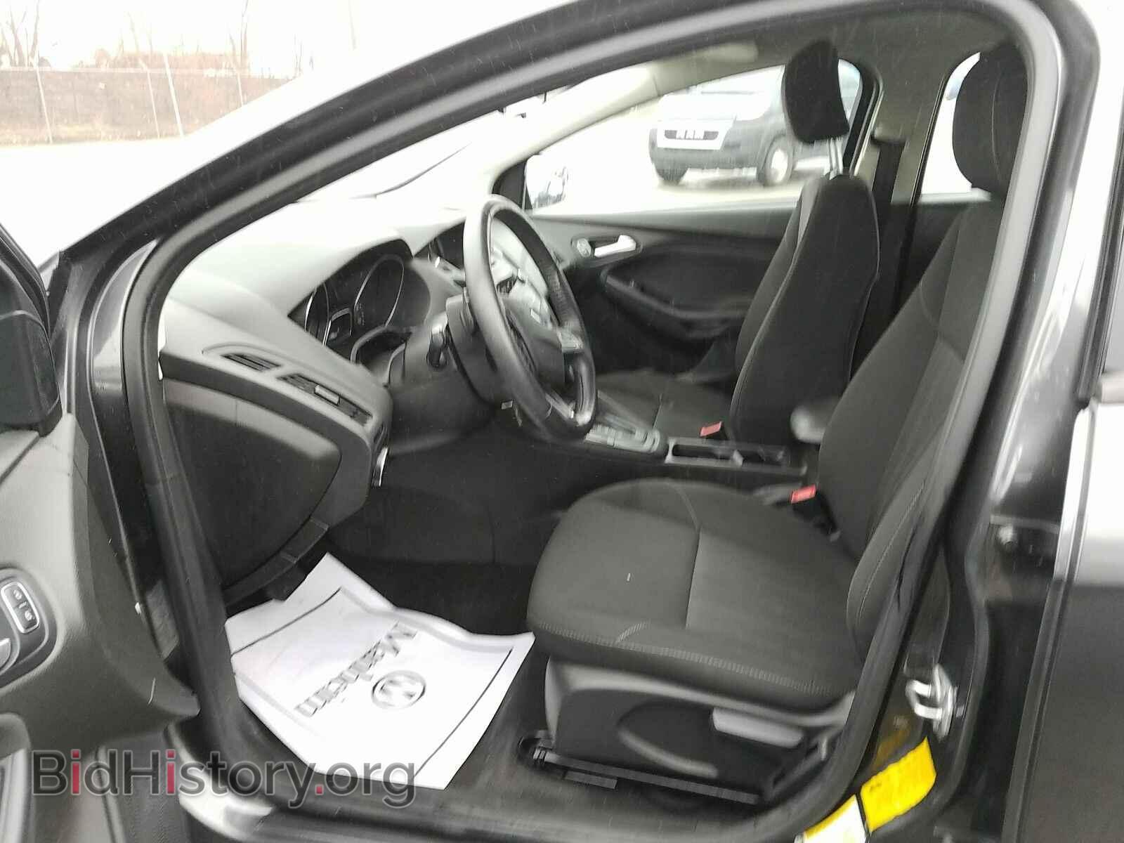 2016 Ford Focus - VIN: 1FADP3K21GL362267 - Фото 3