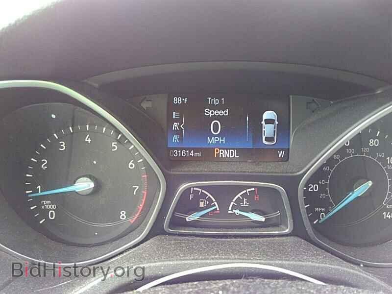 2017 Ford Focus - VIN: 1FADP3F27HL201417 - Фото 5