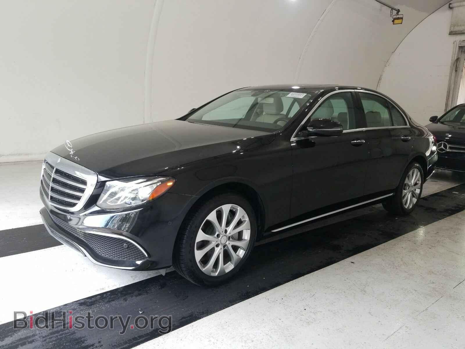 Photo WDDZF4JB6HA171912 - Mercedes-Benz E-Class 2017