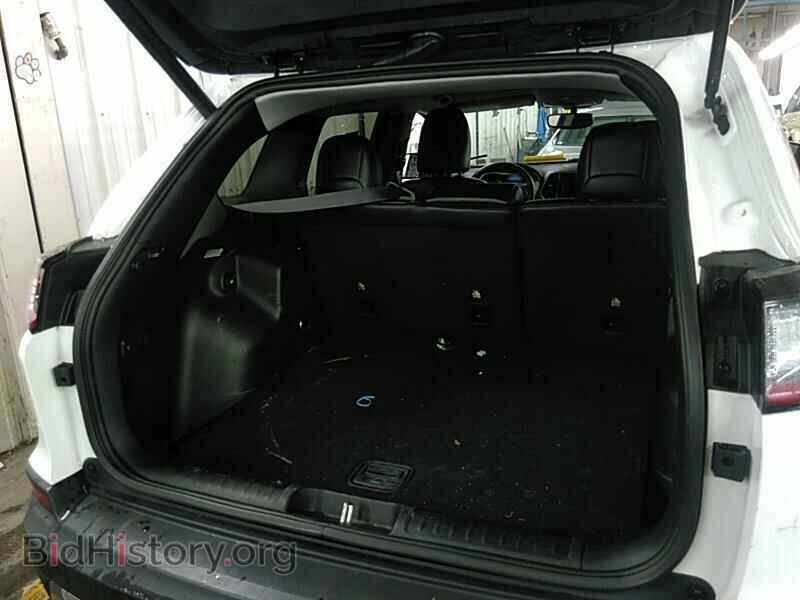 2019 Jeep Cherokee - VIN: 1C4PJMDX2KD166316 - Фото 7