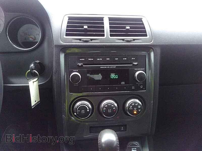 2013 Dodge Challenger - VIN: 2C3CDYAG0DH609266 - Фото 4